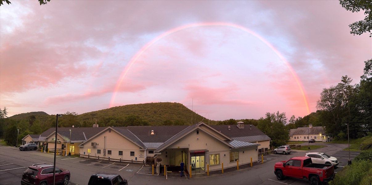 Grace Cottage Rainbow